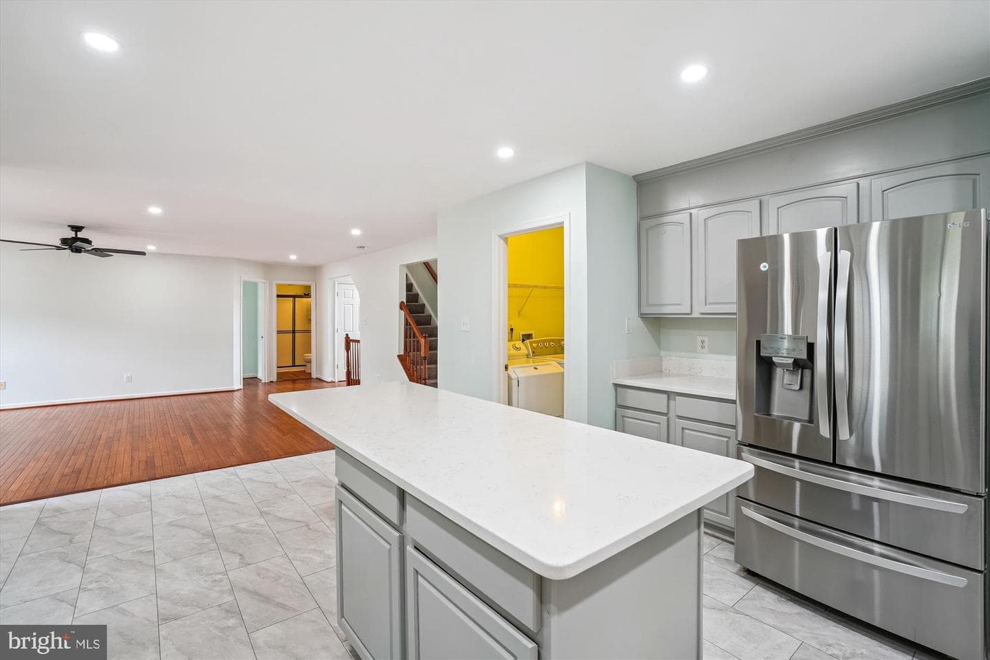 9183 Matthew Drive photo 22