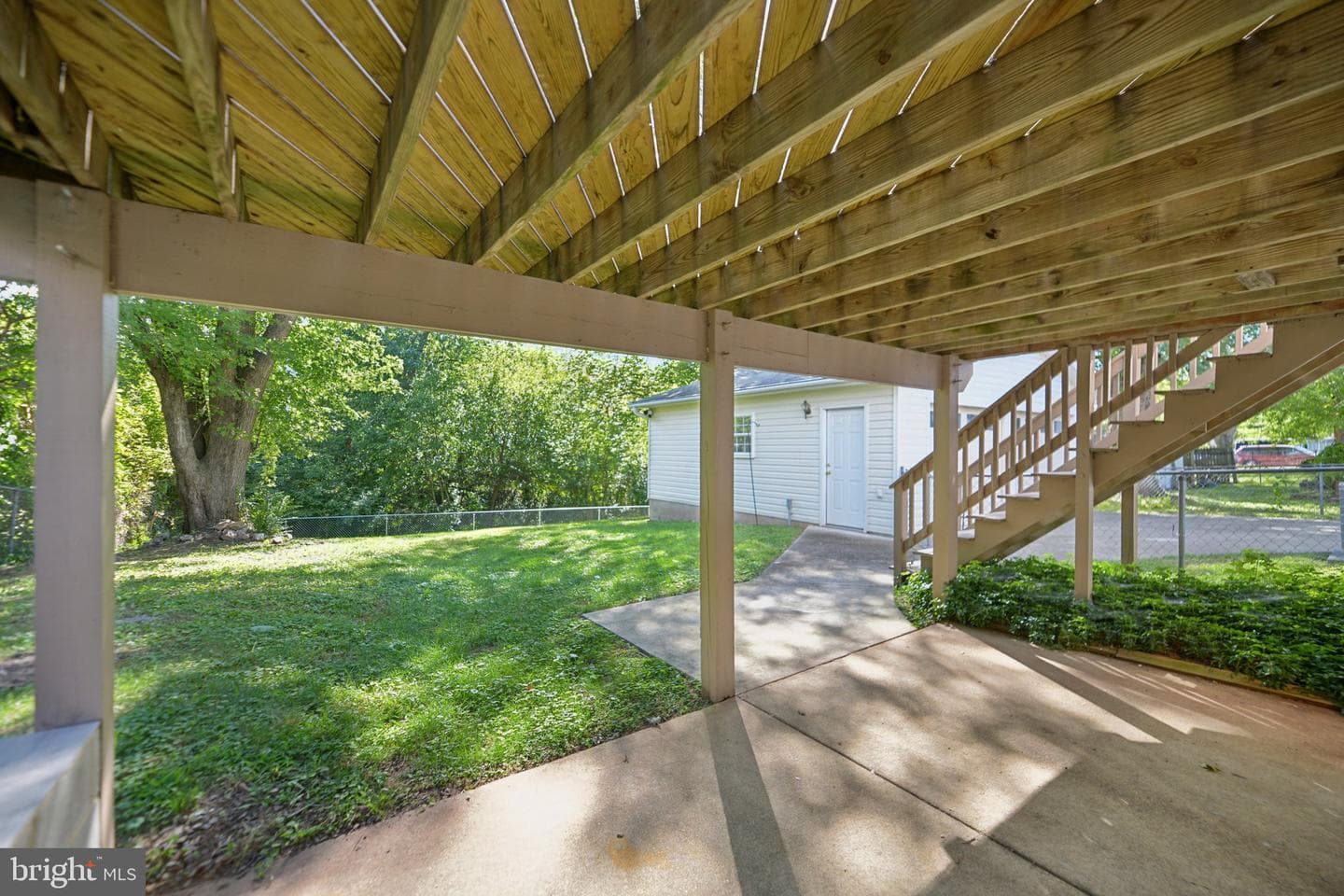 181 Cabbel Drive photo 40