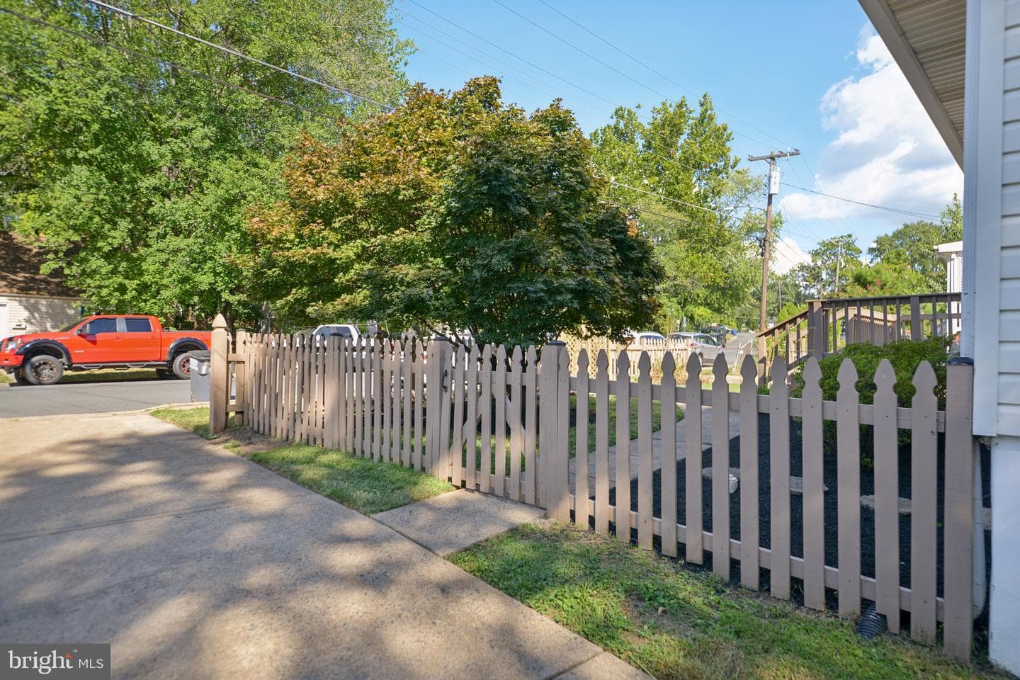 181 Cabbel Drive photo 48