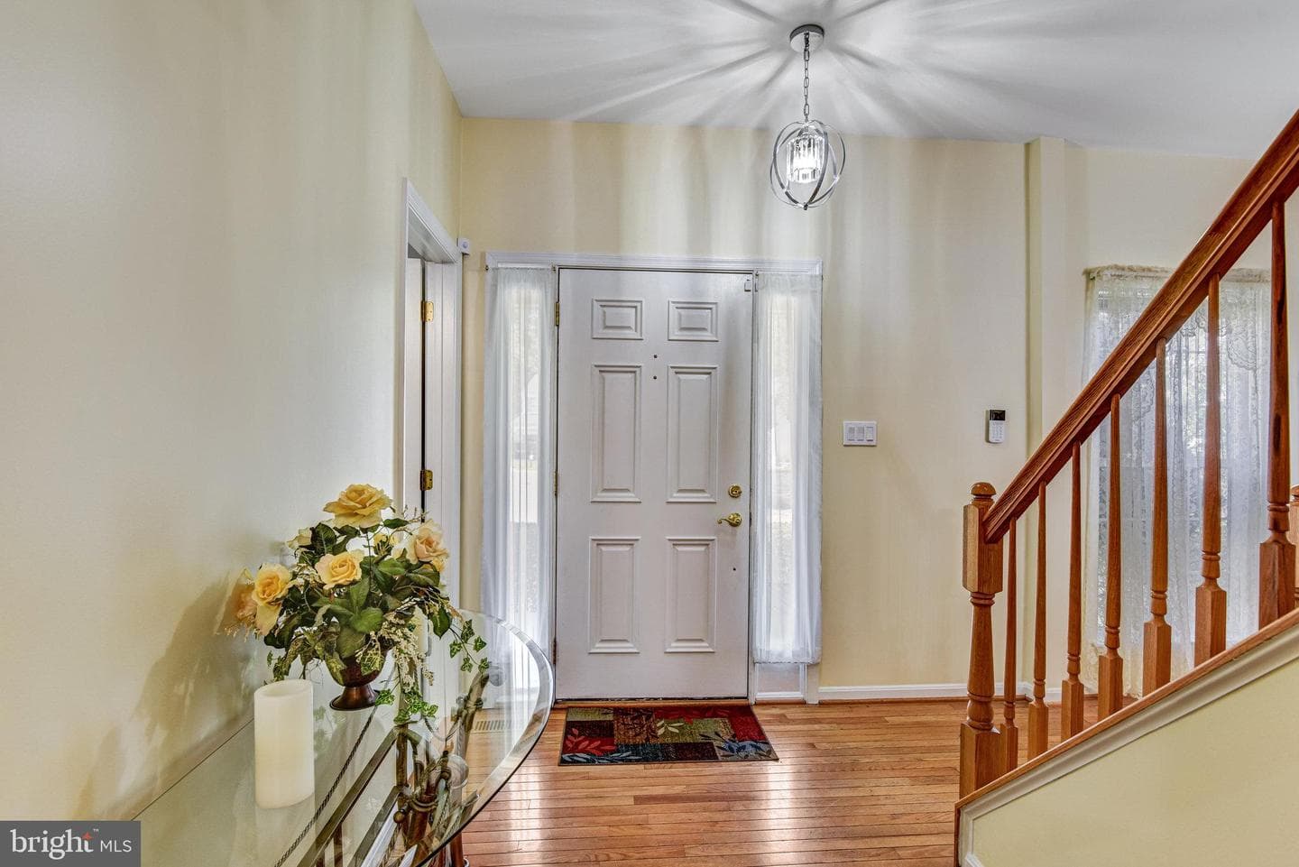 9234 Cynthia Street photo 4