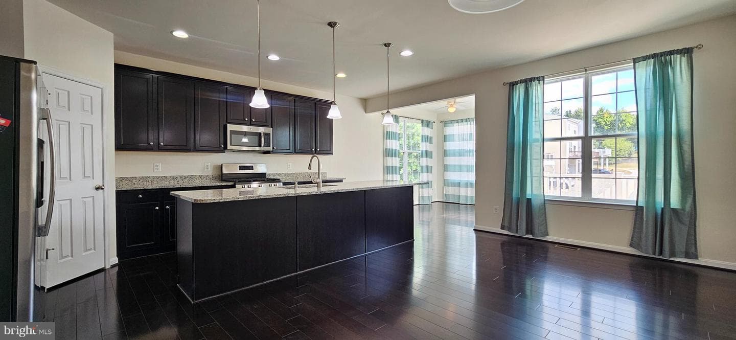 9010 Belo Gate Drive photo 11