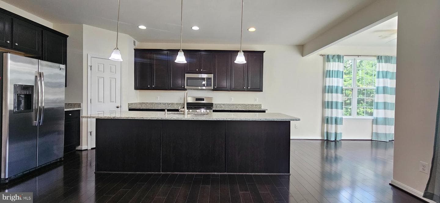 9010 Belo Gate Drive photo 12