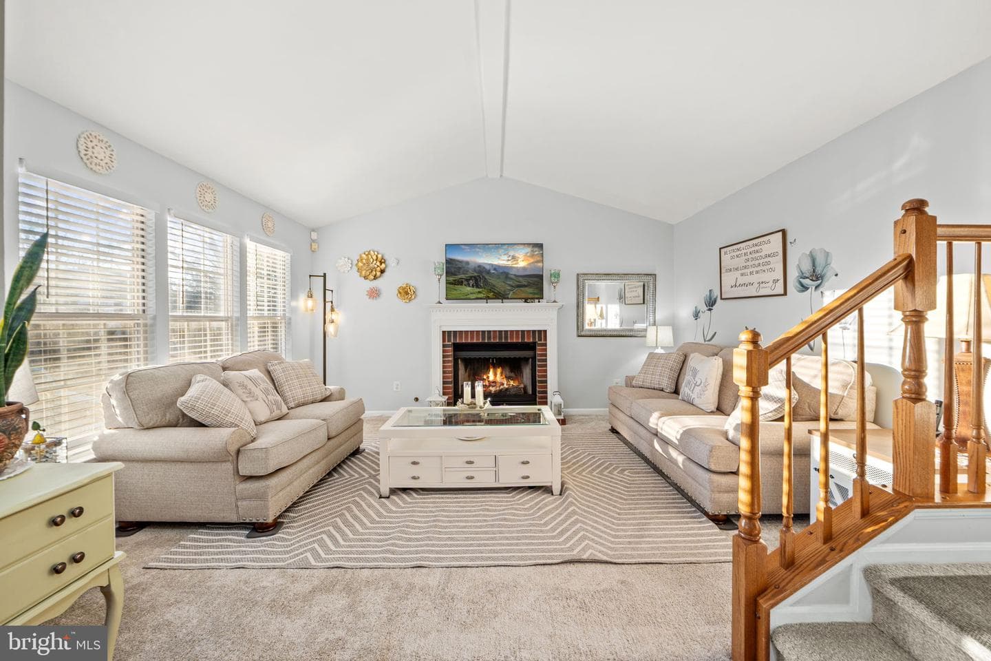 9302 Nancy Street photo 22