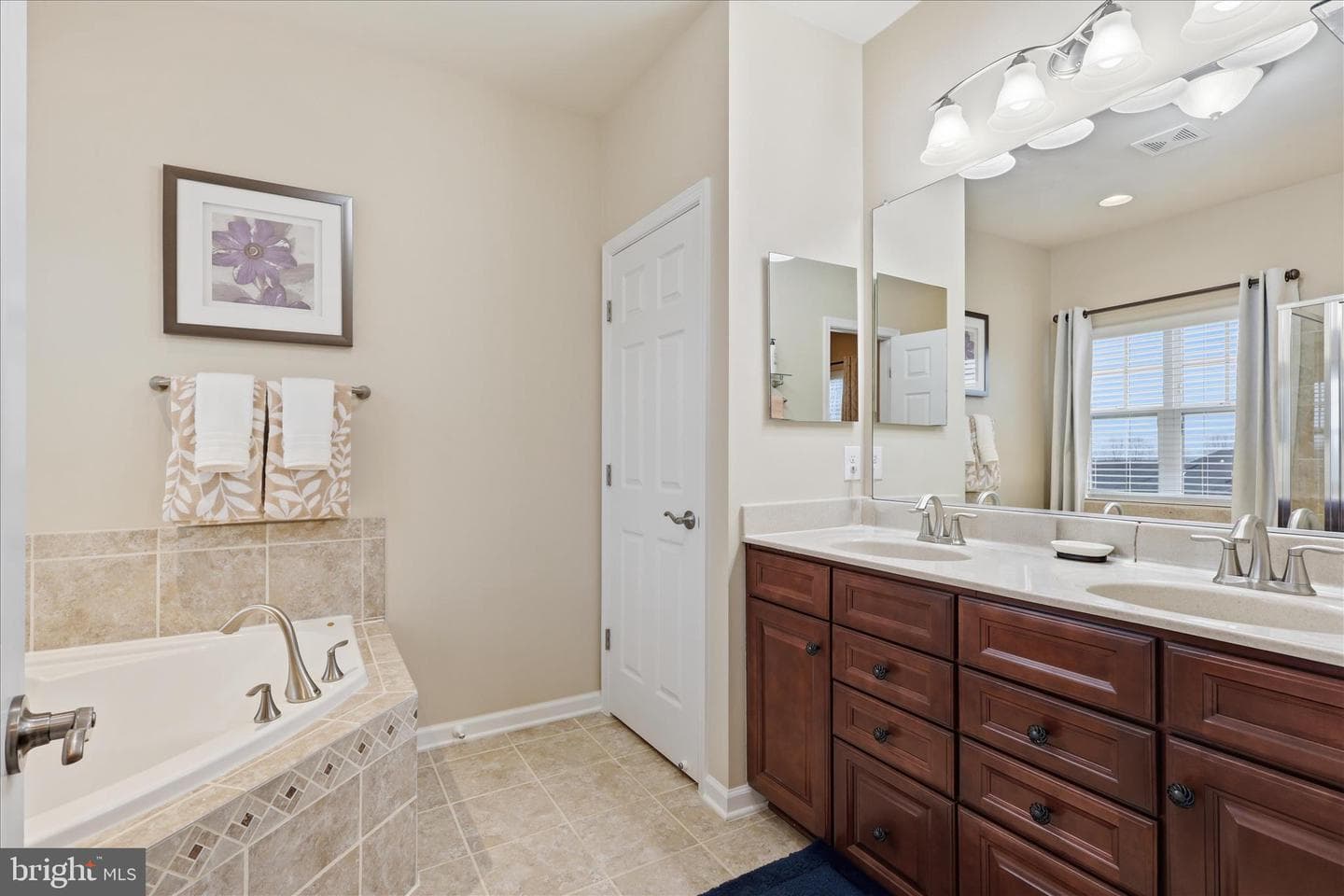 9073 Alexander Way photo 22