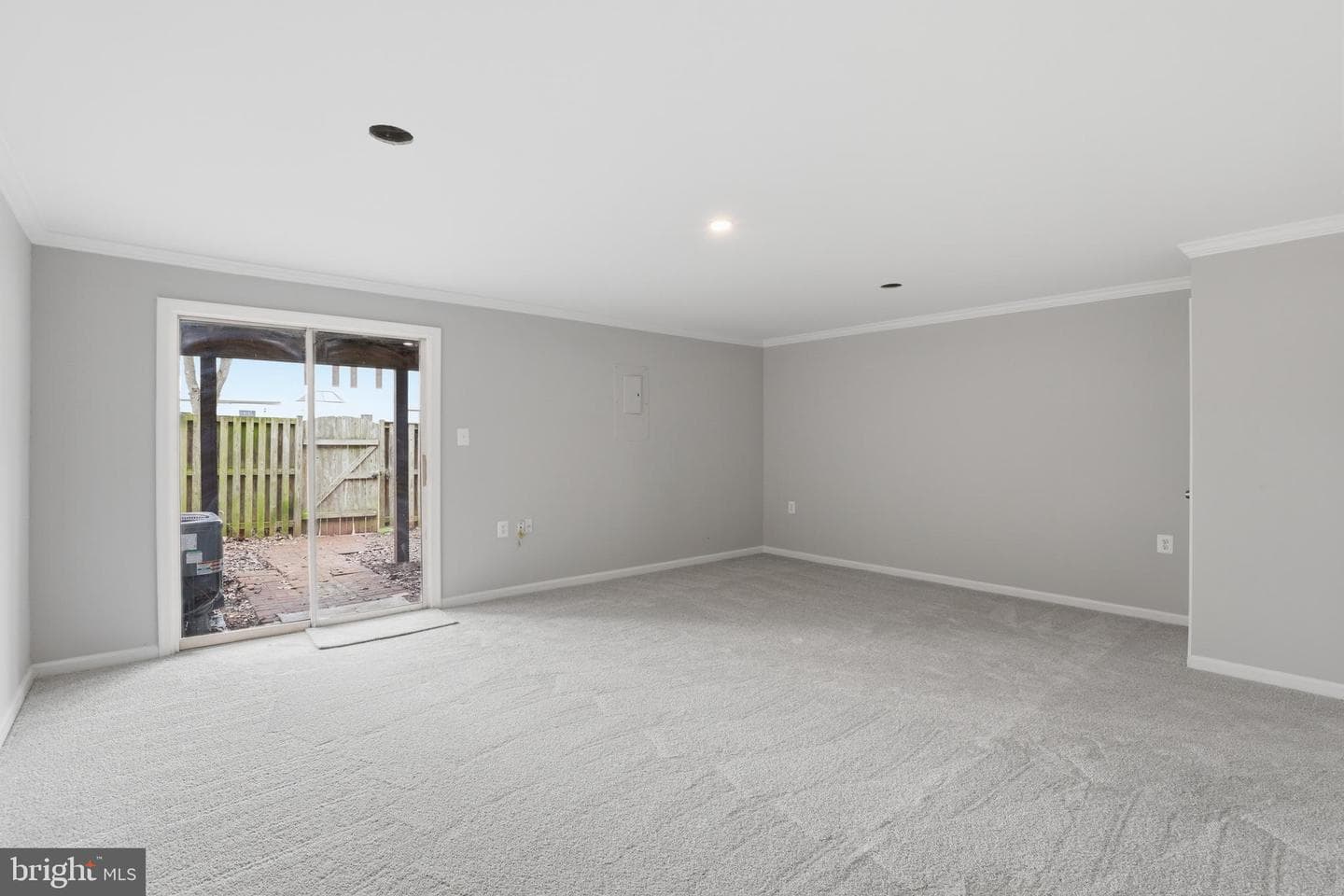 309 Moseby Court photo 19