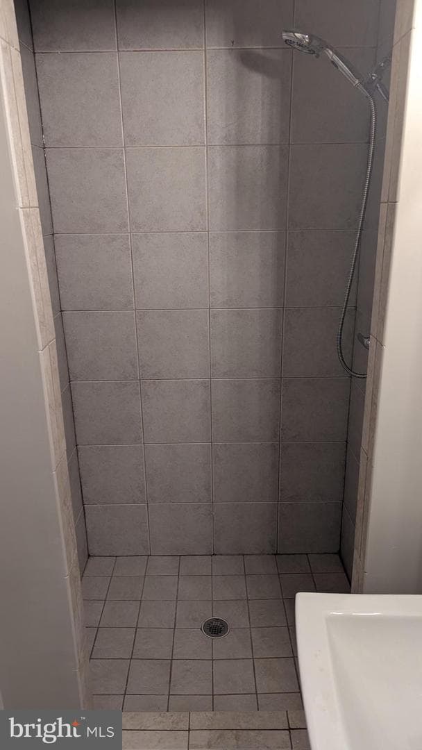 113 Colburn Drive photo 35