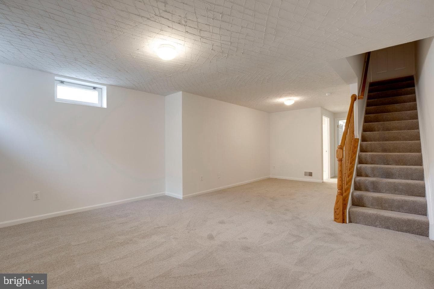 9307 Nancy Street photo 6