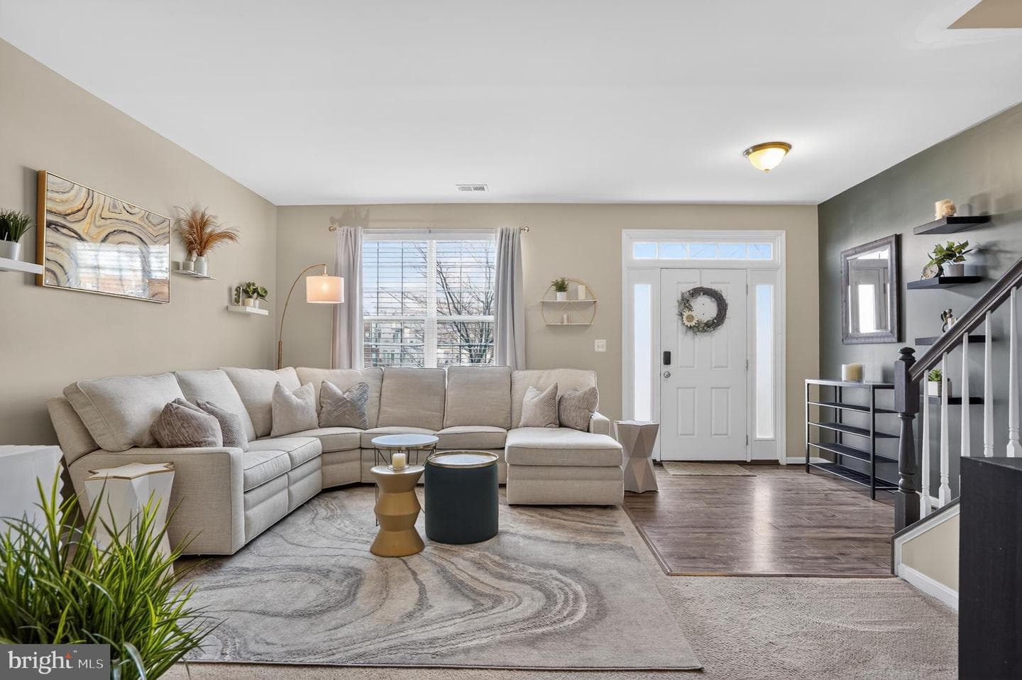 9008 Belo Gate Drive photo 2