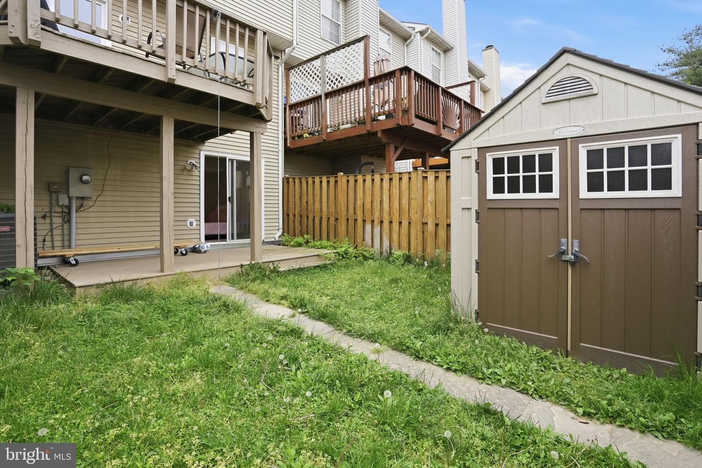 9214 Jessica Drive photo 18