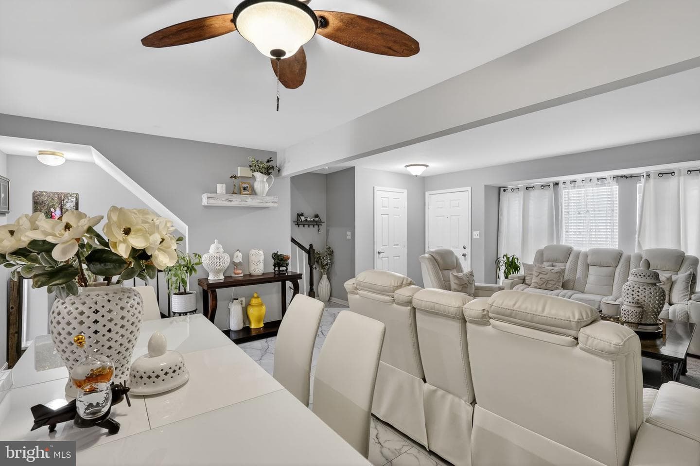 9214 Jessica Drive photo 4