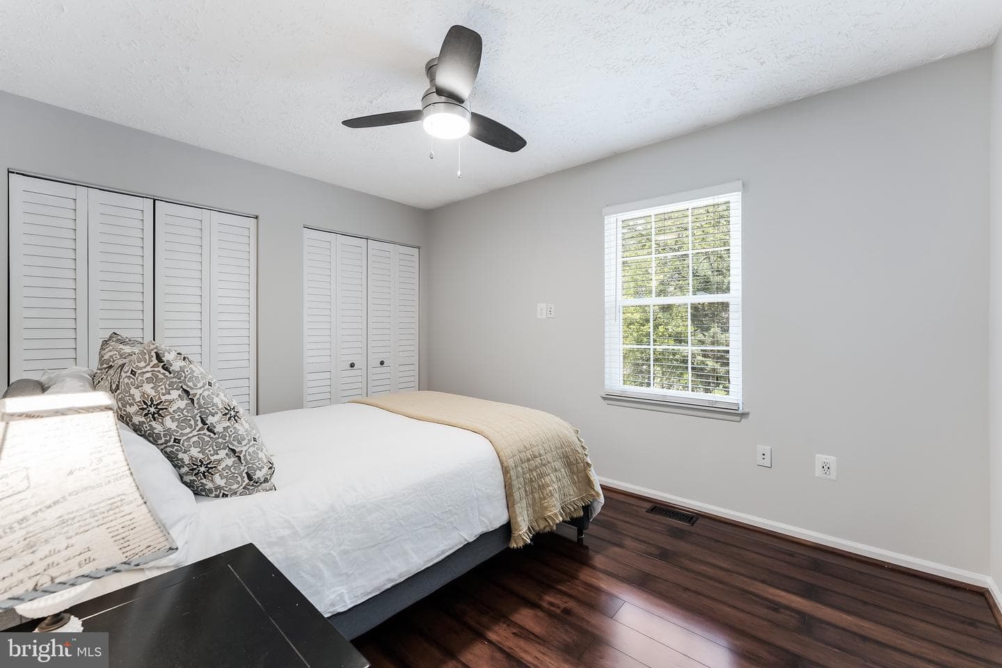 8668 Woodhue Court photo 18
