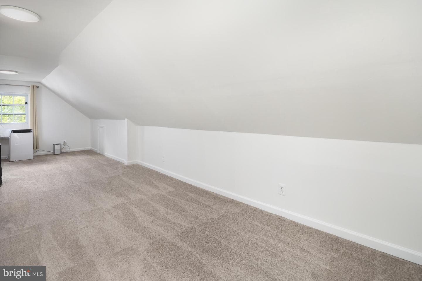 285 Manassas Drive photo 24
