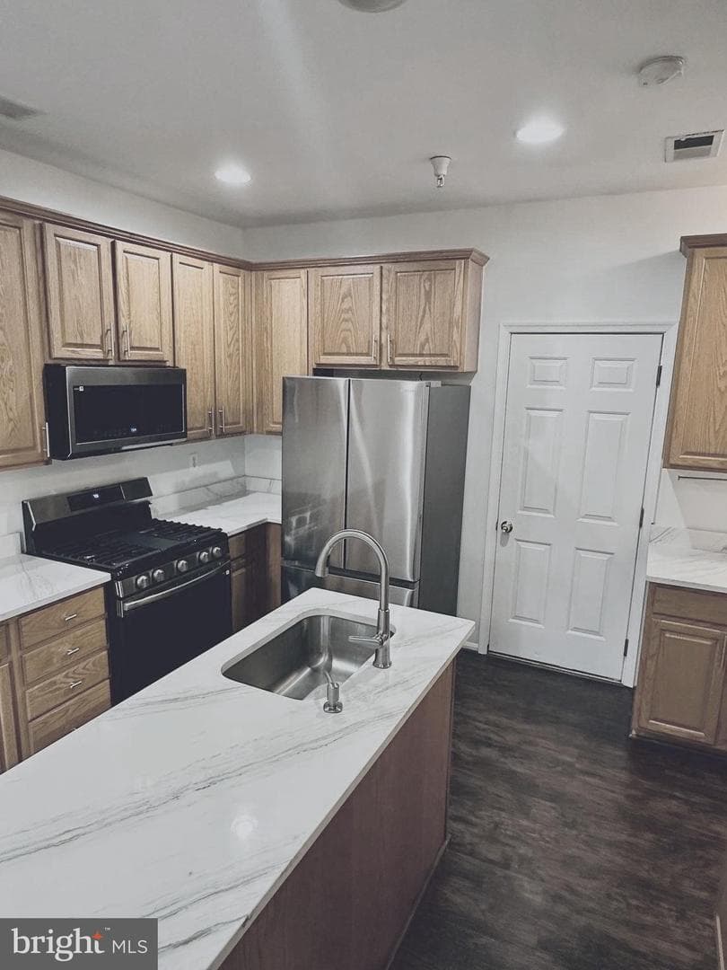 9544 Walker Way photo 6