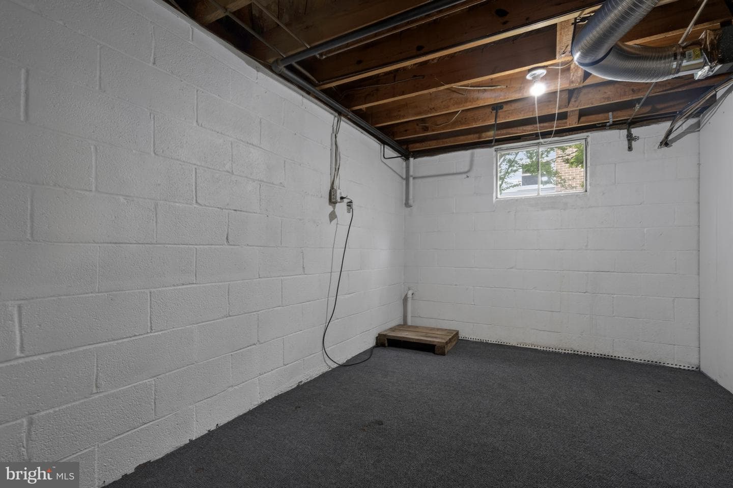 112 Luxor Street photo 37
