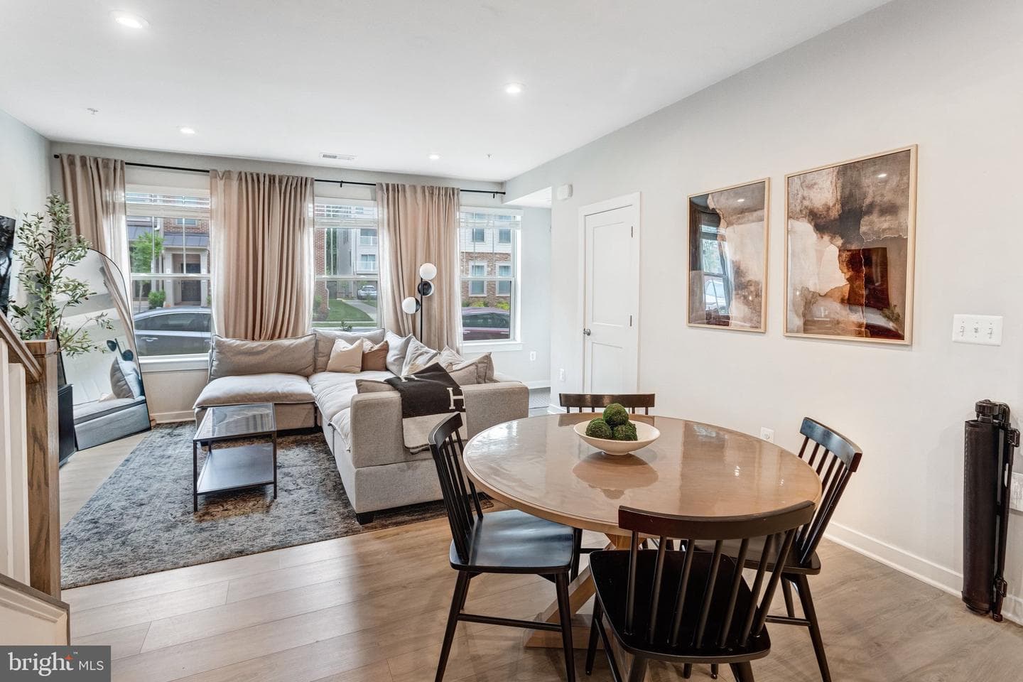 212 Park Central Terrace photo 6