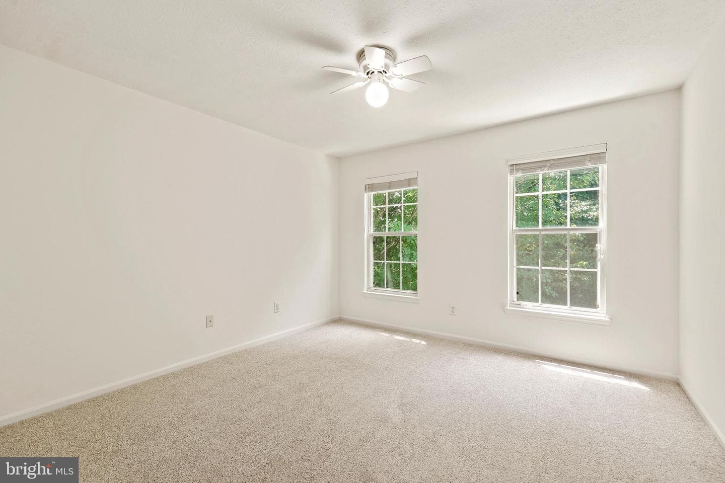 9242 Matthew Drive photo 20