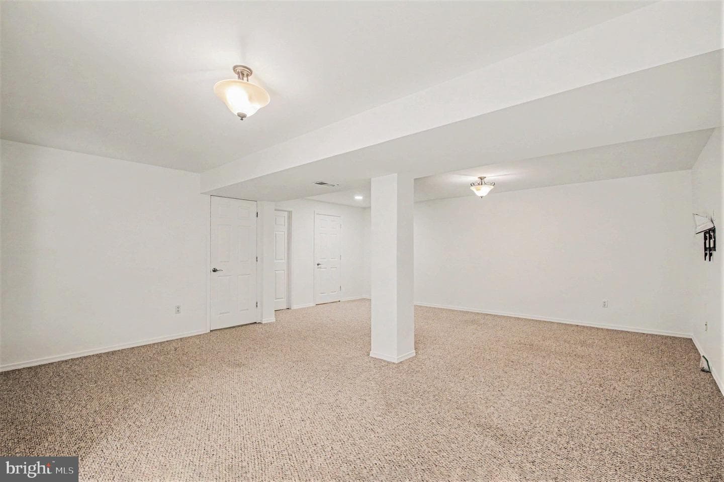 9224 Cynthia Street photo 27