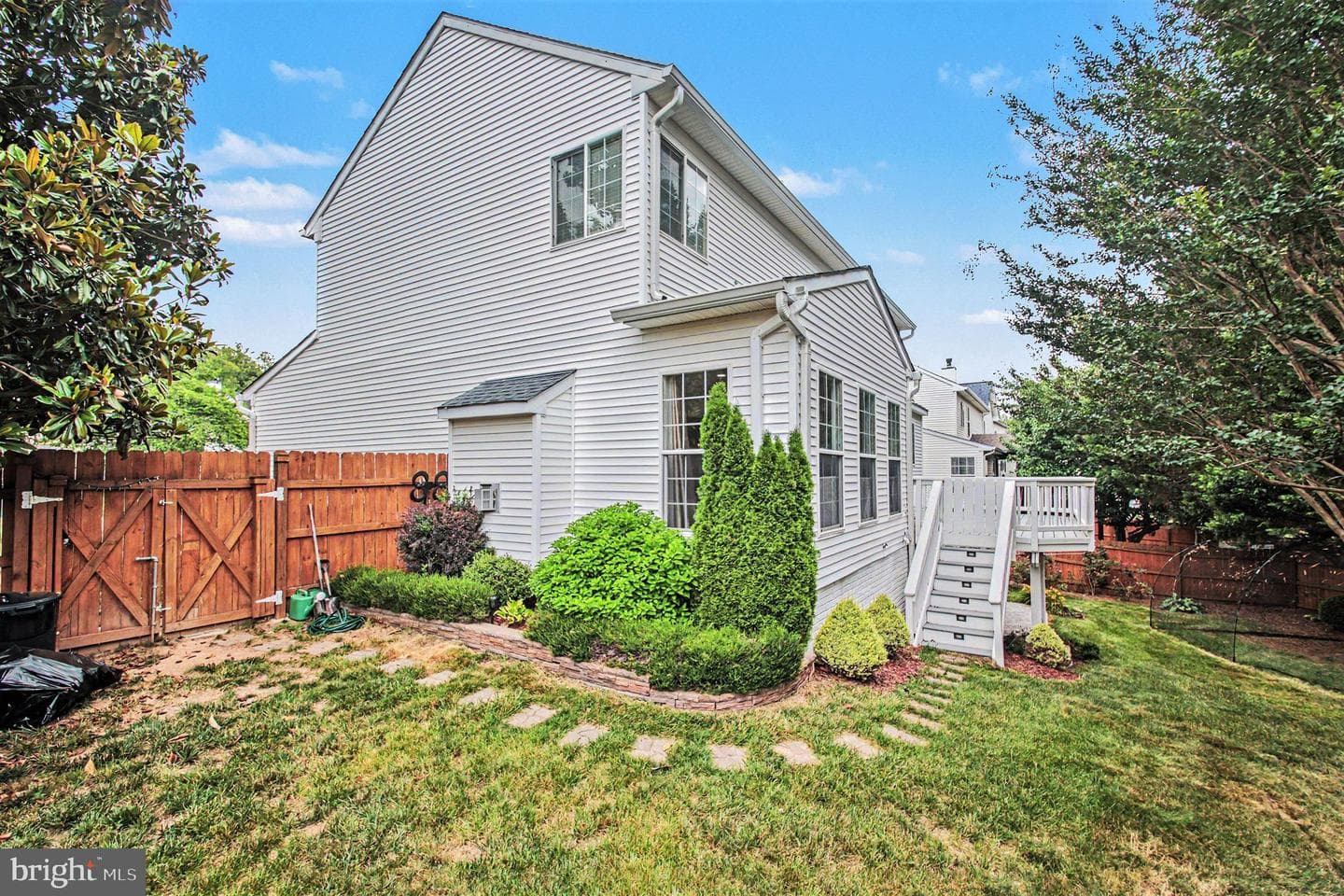 9224 Cynthia Street photo 35