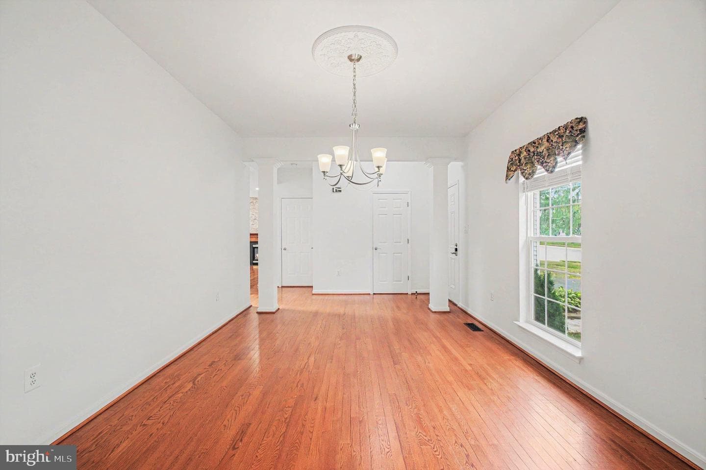 9224 Cynthia Street photo 5