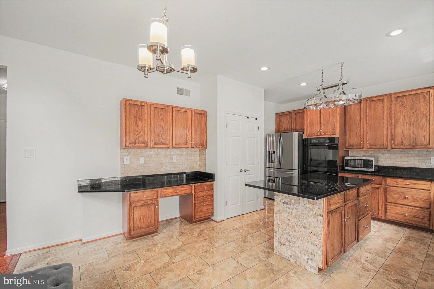 9224 Cynthia Street photo 7