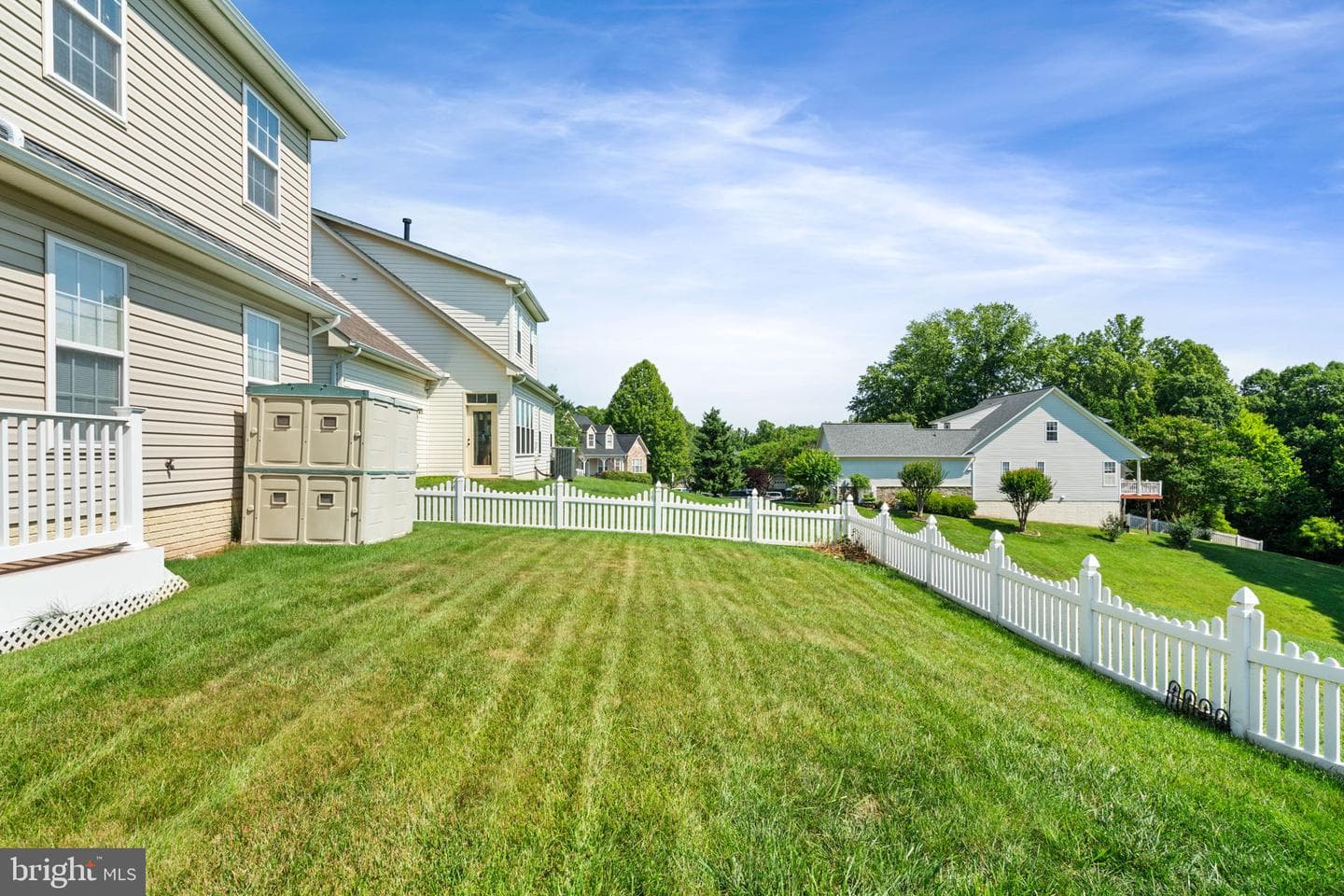 9405 Primrose Lane photo 37