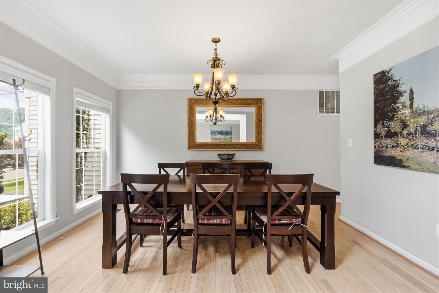 9199 Matthew Drive photo 4