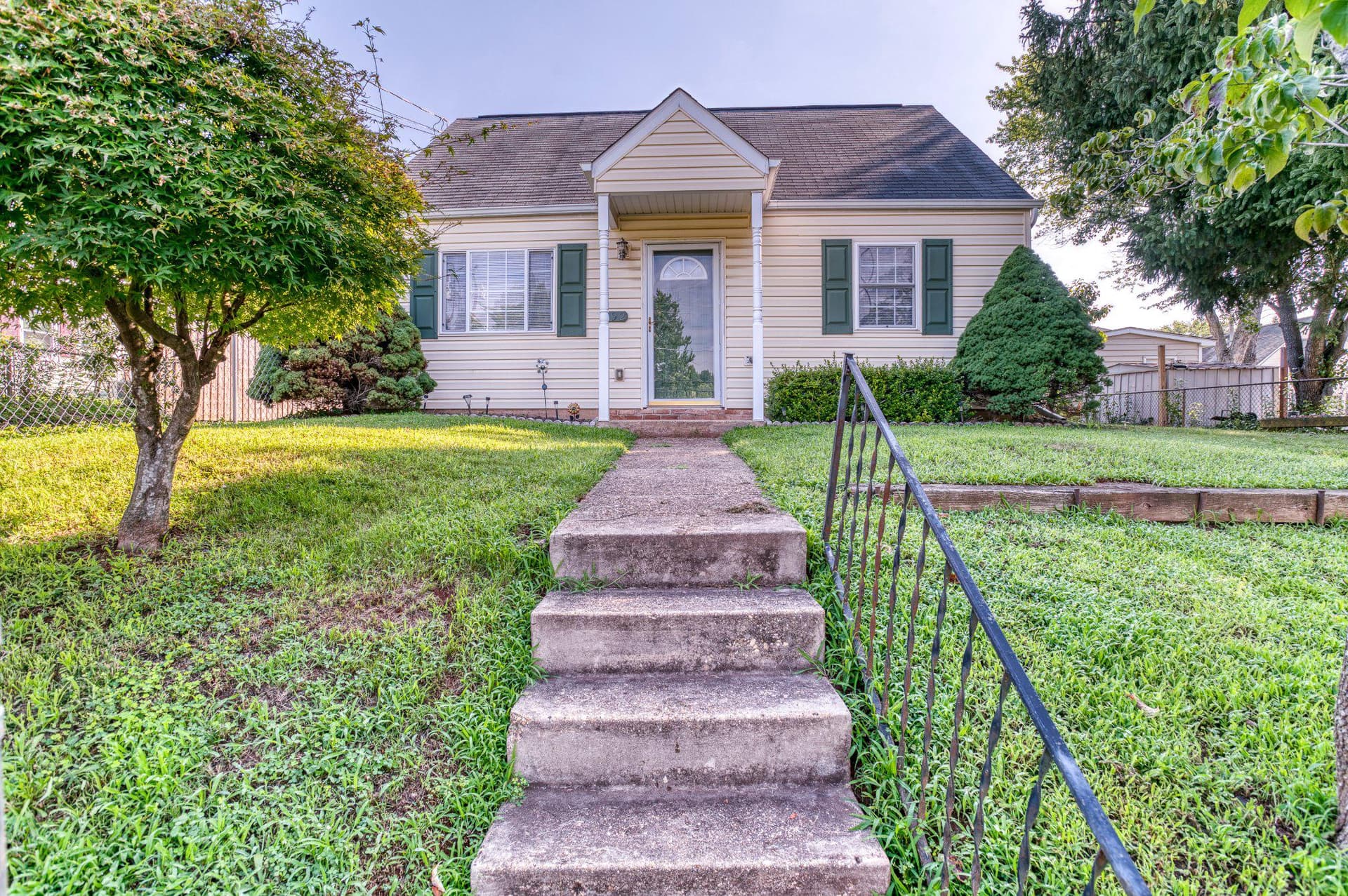 192 Cabbel Drive photo 17