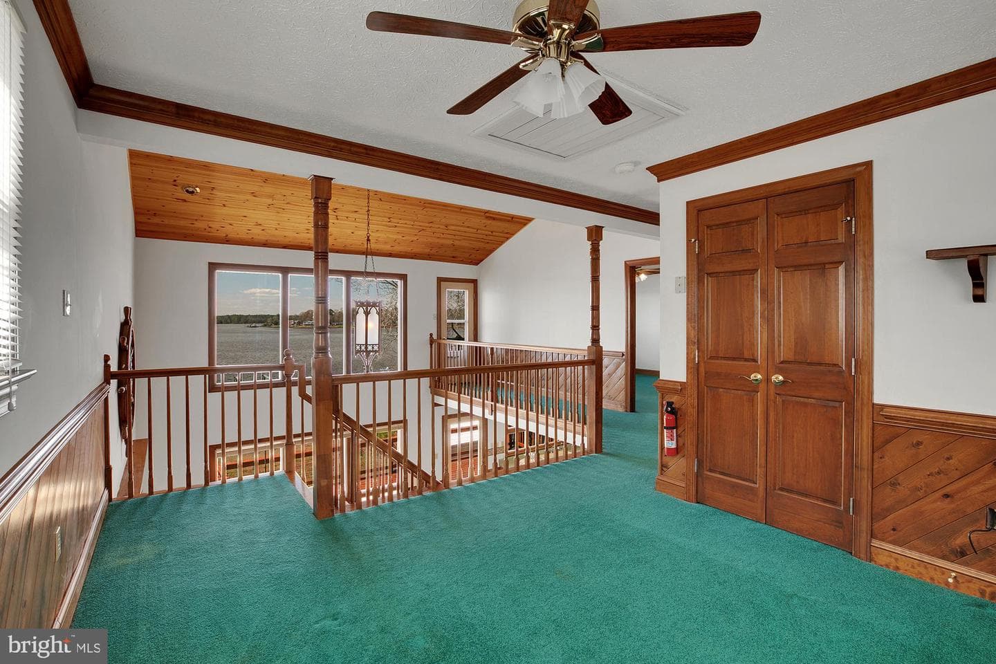 147 Beach Drive photo 45