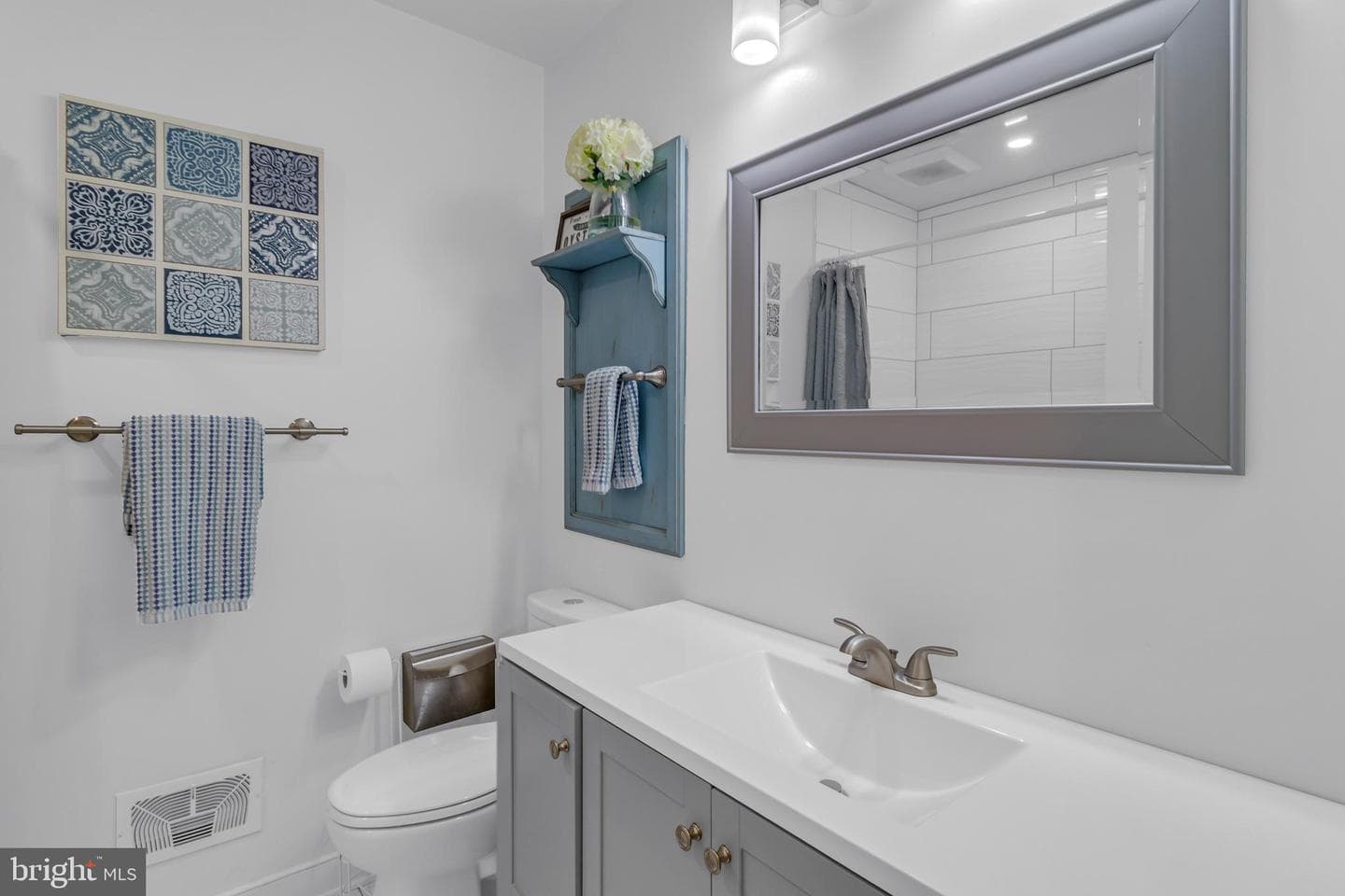 72 Nimcock Road photo 47