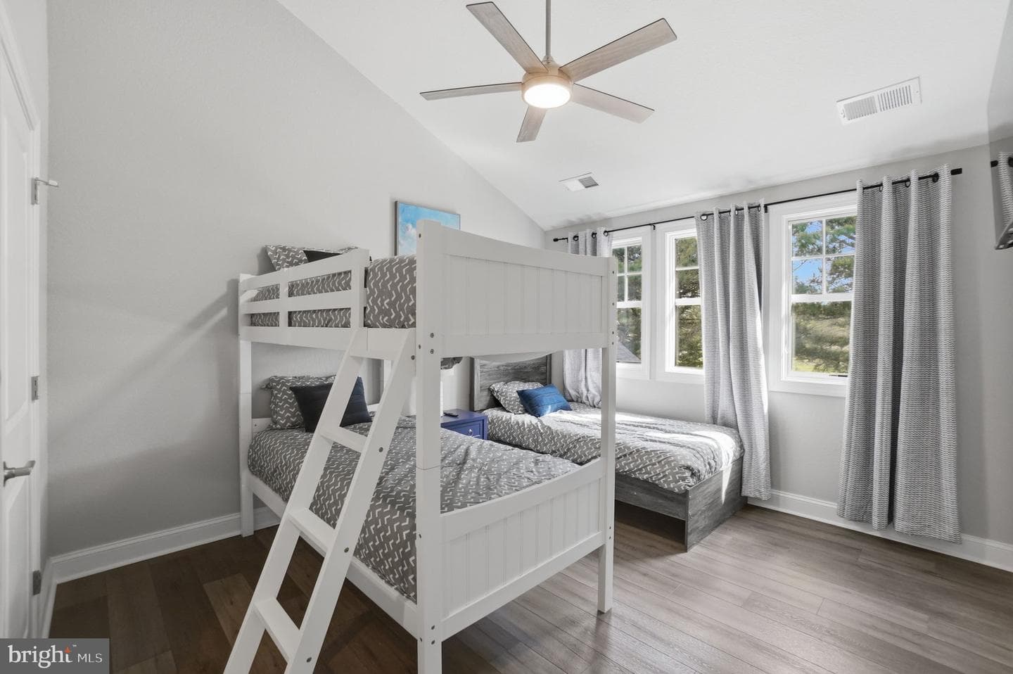 8 Seay Court photo 41
