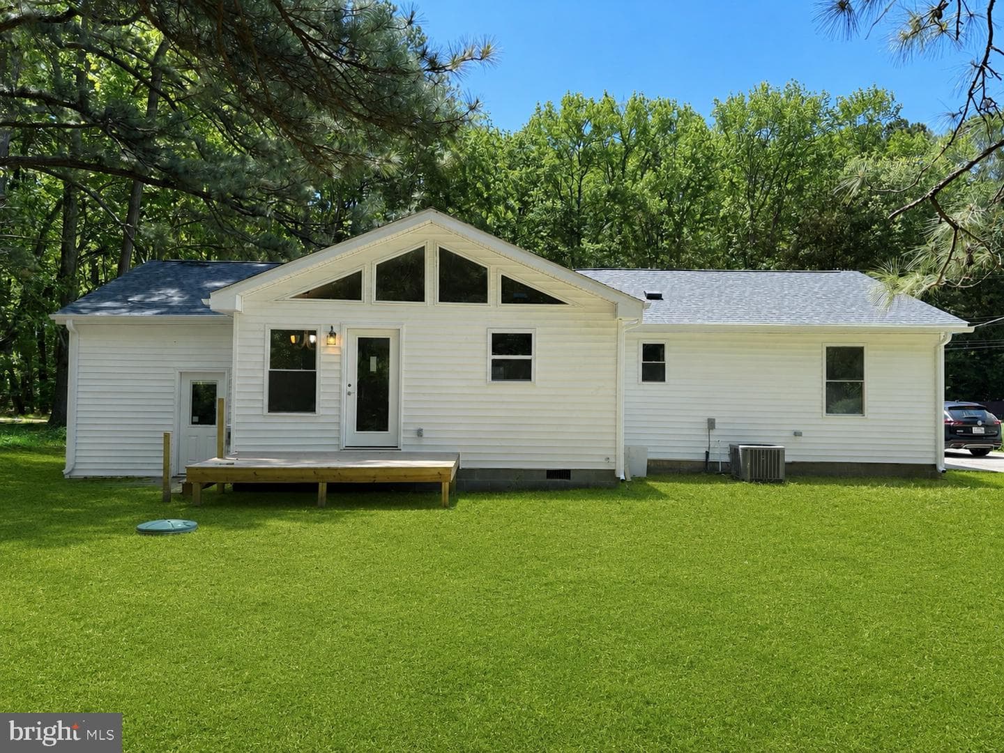 12199 Tower Way photo 4