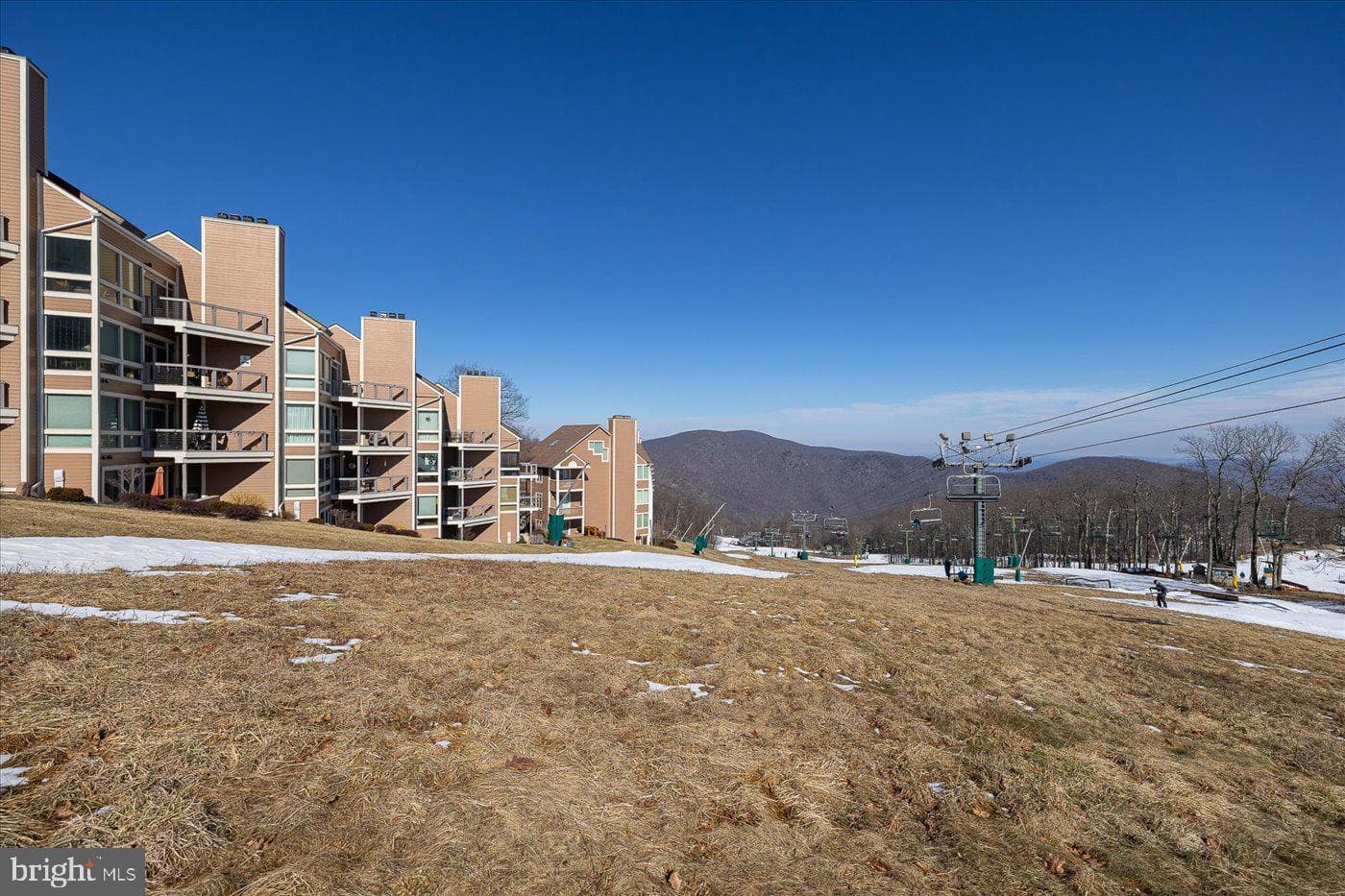905 Diamond Hill photo 47