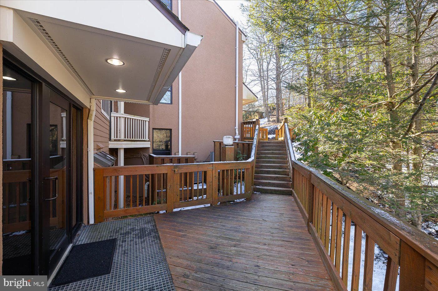 905 Diamond Hill photo 50