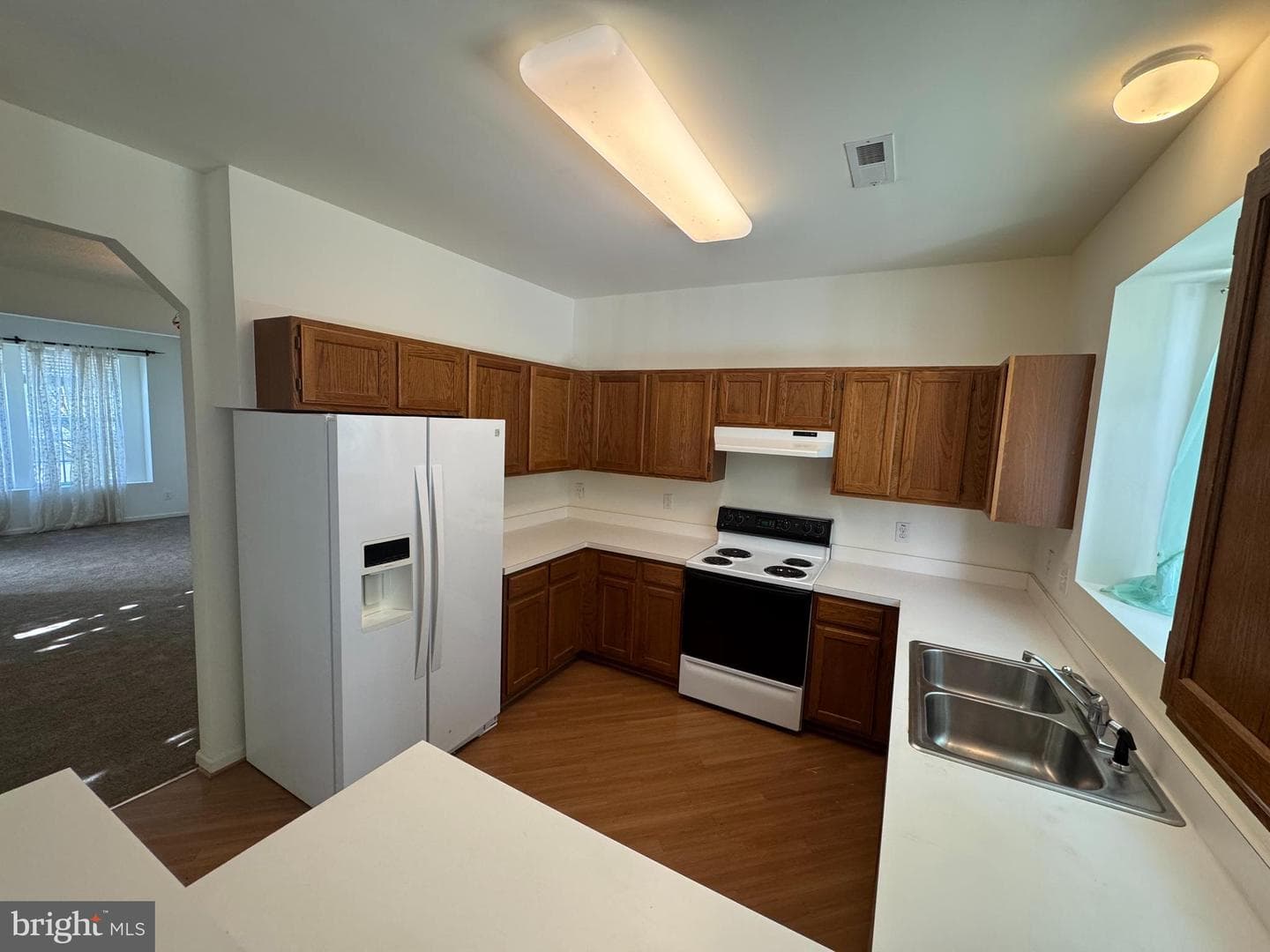 223 Southlake Place photo 10