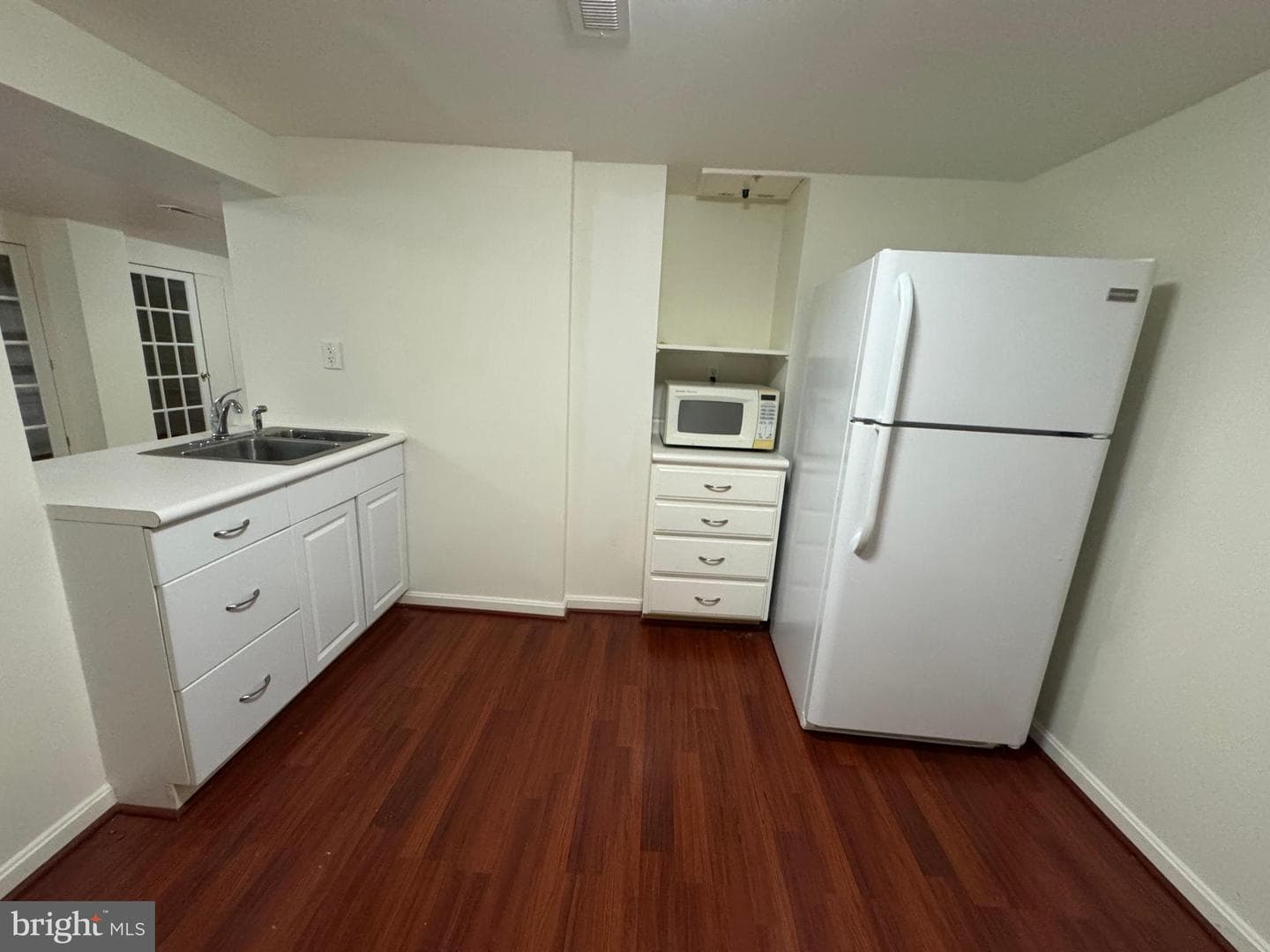 223 Southlake Place photo 34