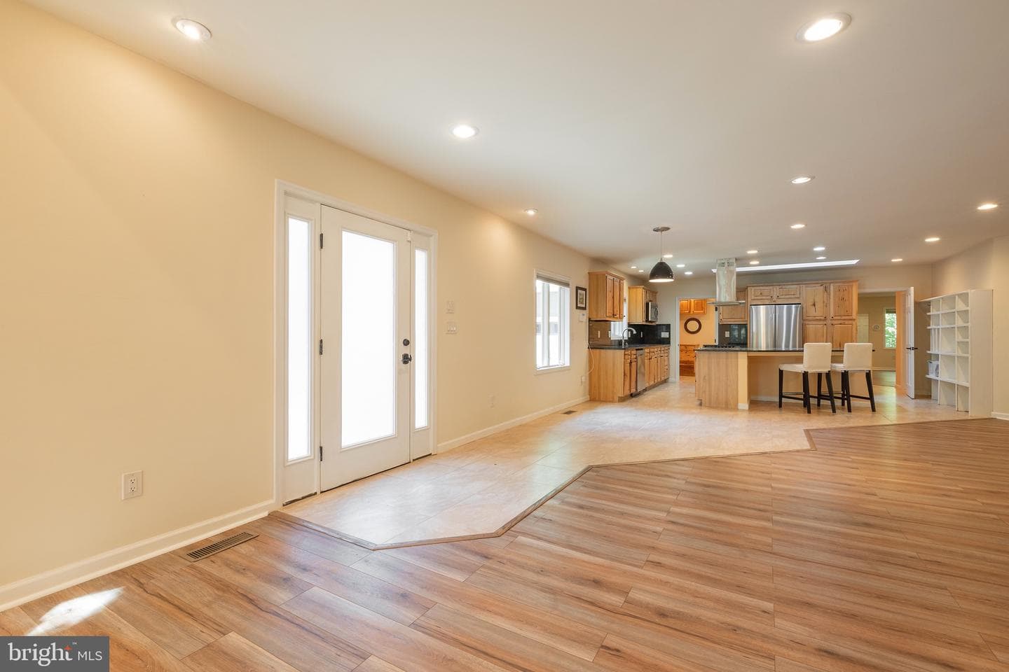 409 Whittaker Lane photo 5