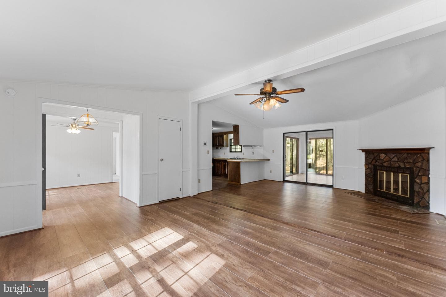 1221 Mundy Point Road photo 12