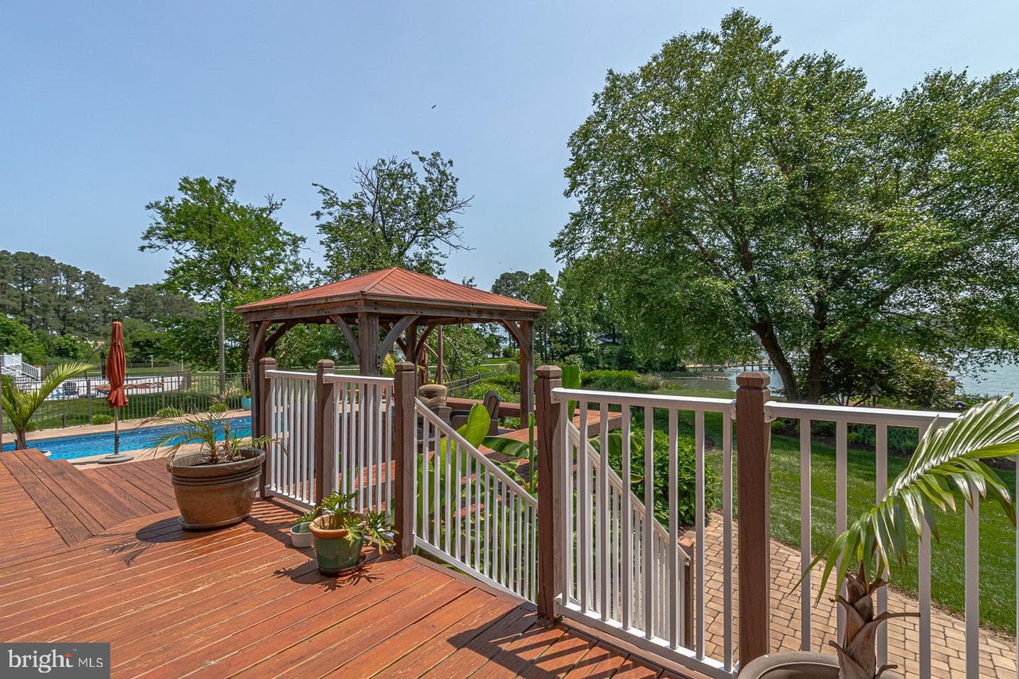 324 Bayberry Lane photo 86