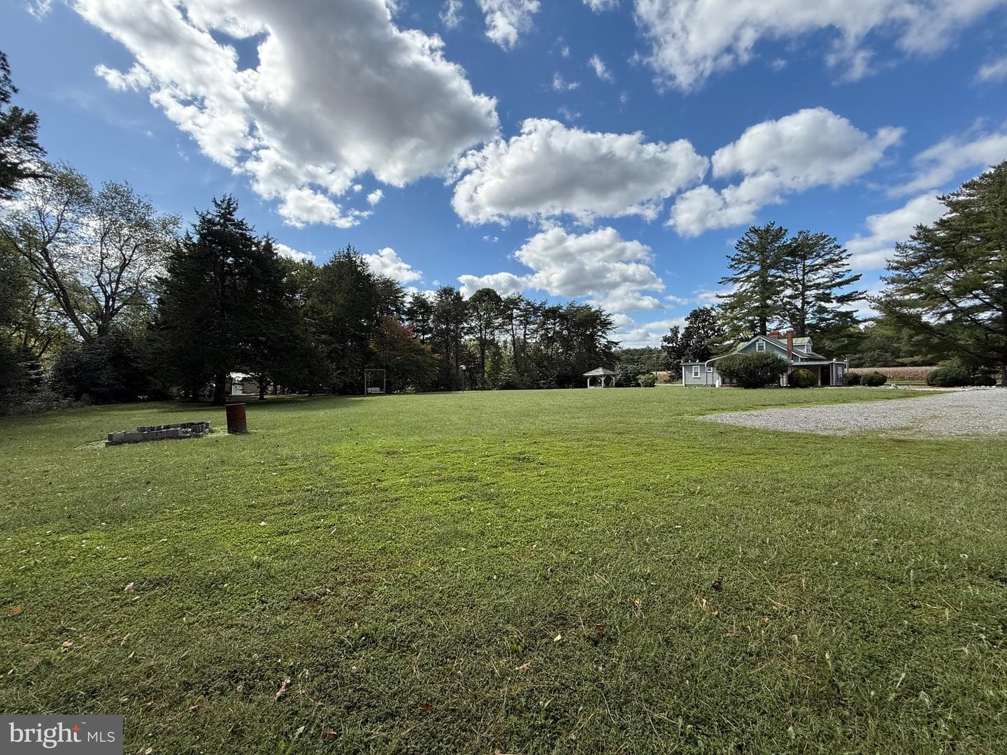5625 Jessie Dupont Memorial Highway photo 8
