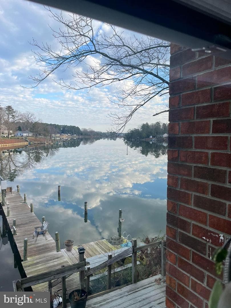 152 Swann Court photo 15