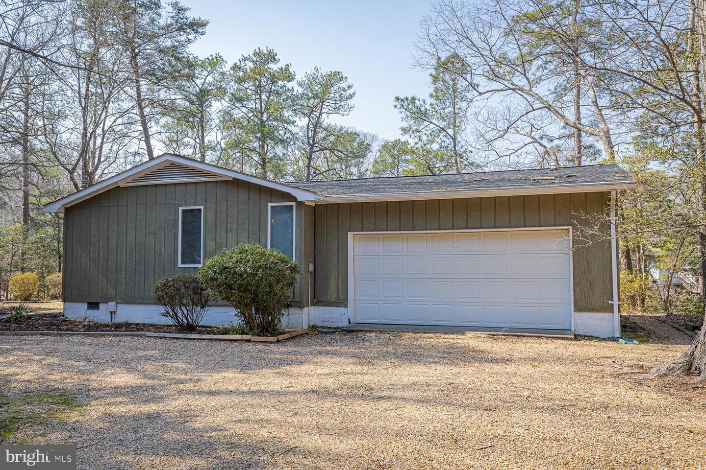 57 Swann Court photo 37