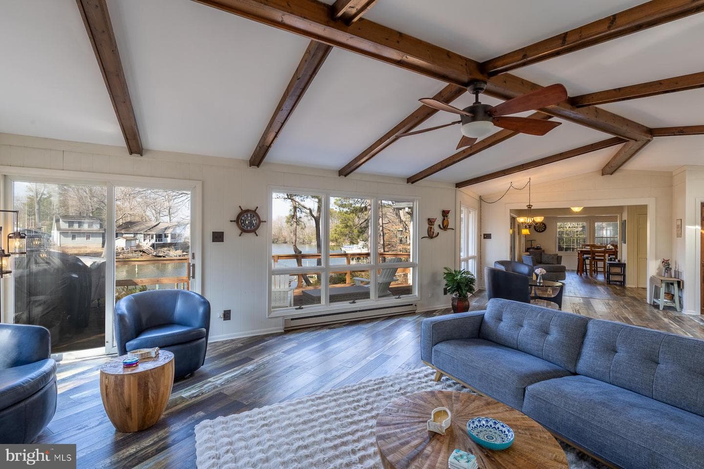 57 Swann Court photo 8