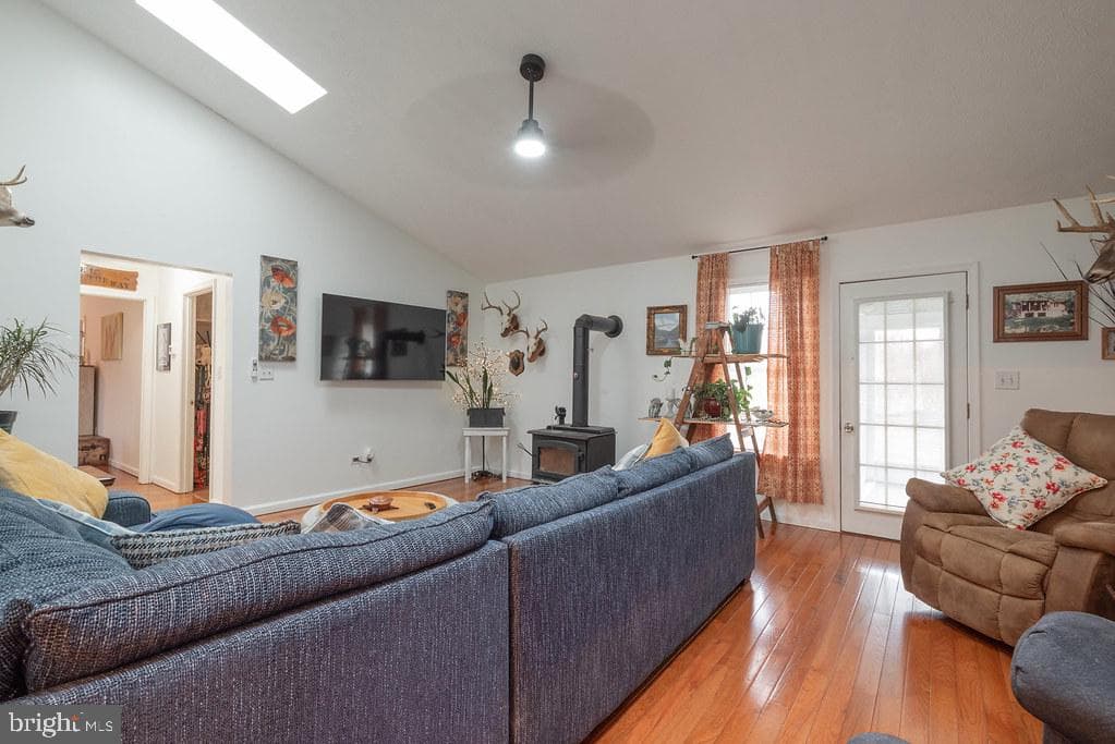 203 Blundons Road photo 11