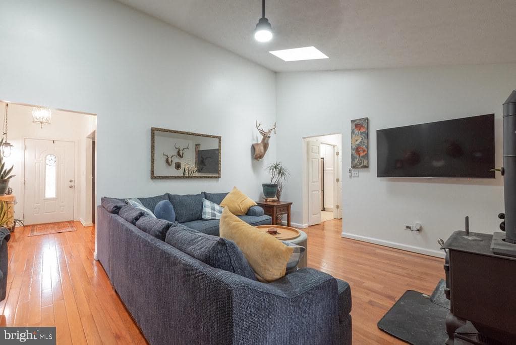 203 Blundons Road photo 12
