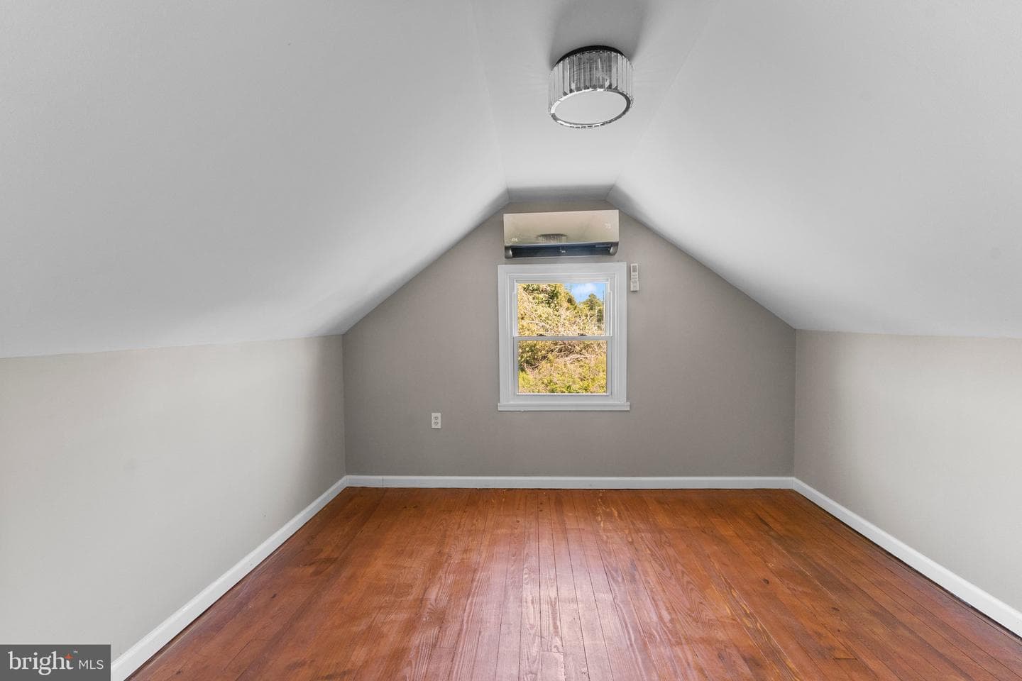 2302 Lighthouse View Drive photo 10