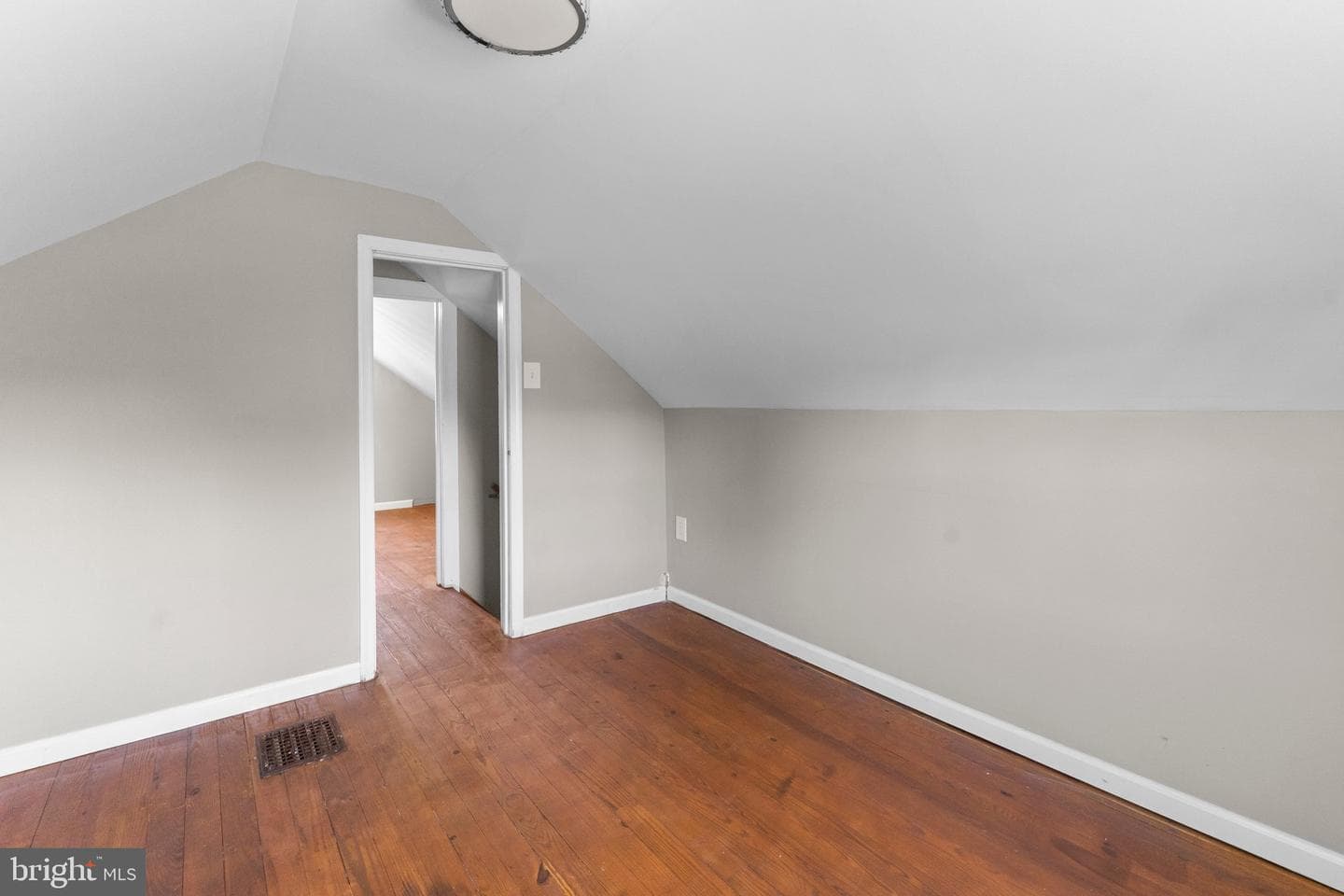 2302 Lighthouse View Drive photo 11