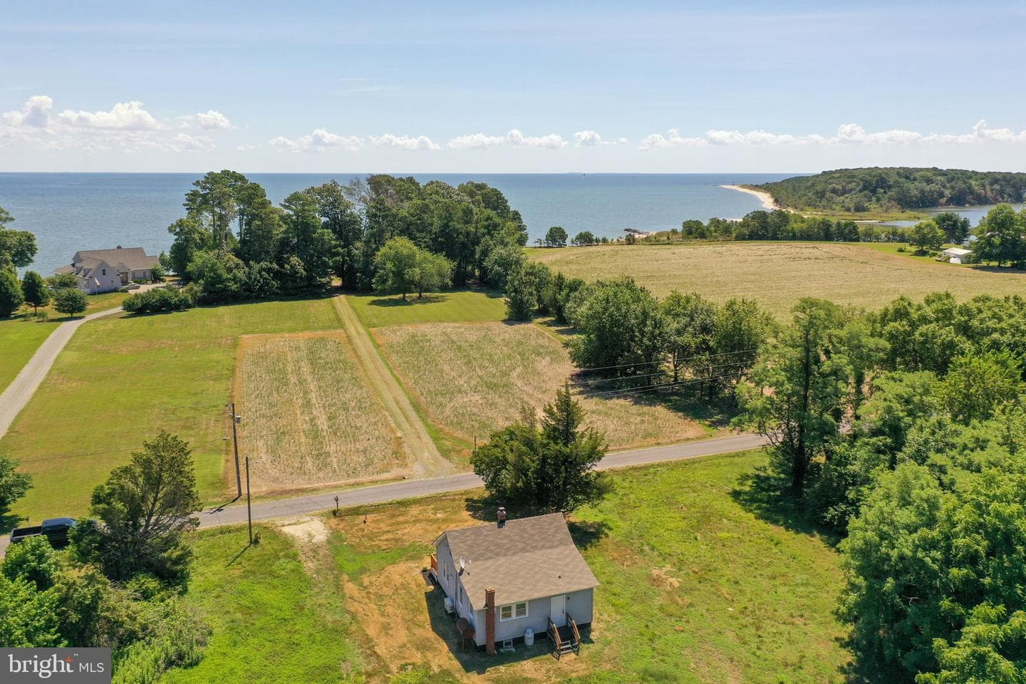 2302 Lighthouse View Drive photo 18