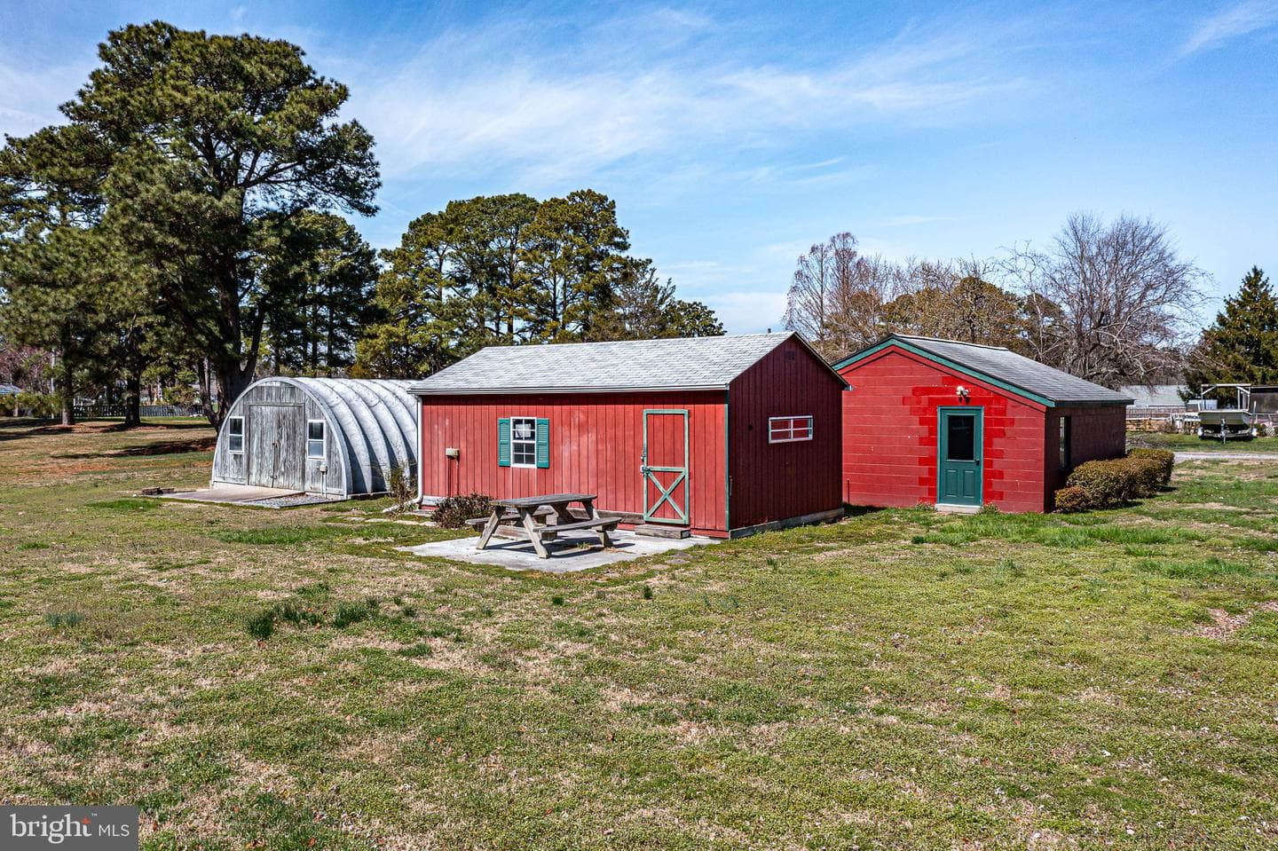 305 Colieville Lane photo 43