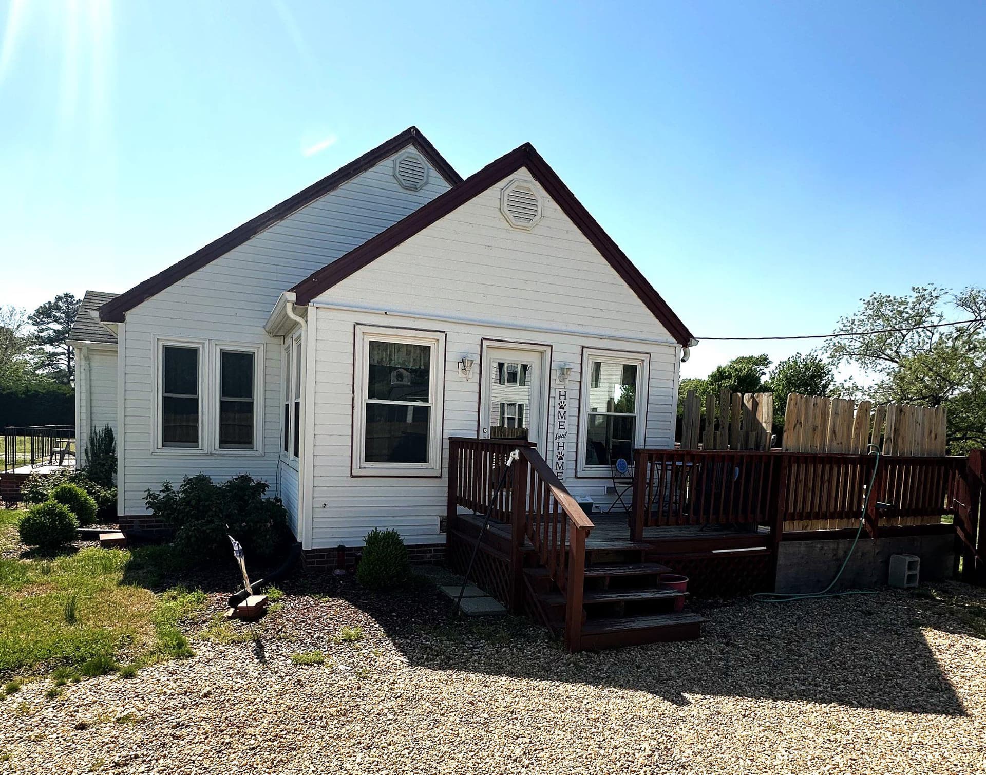 2889 Harryhogan Road photo 2