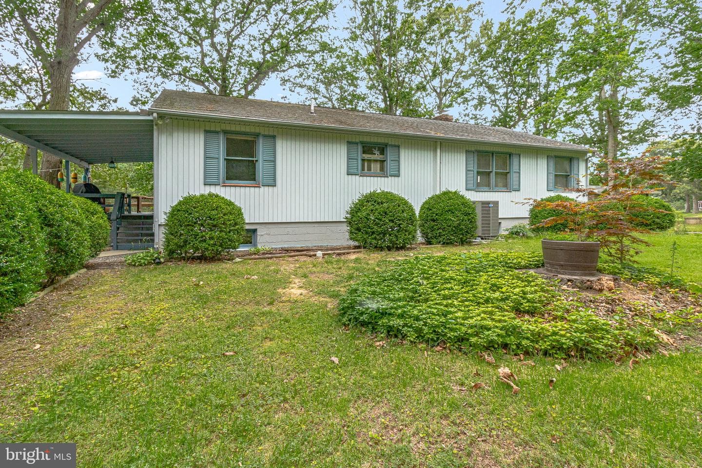142 Bridge Lane photo 58